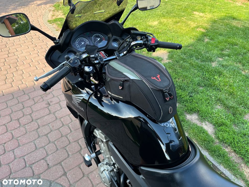 Honda CBF - 34
