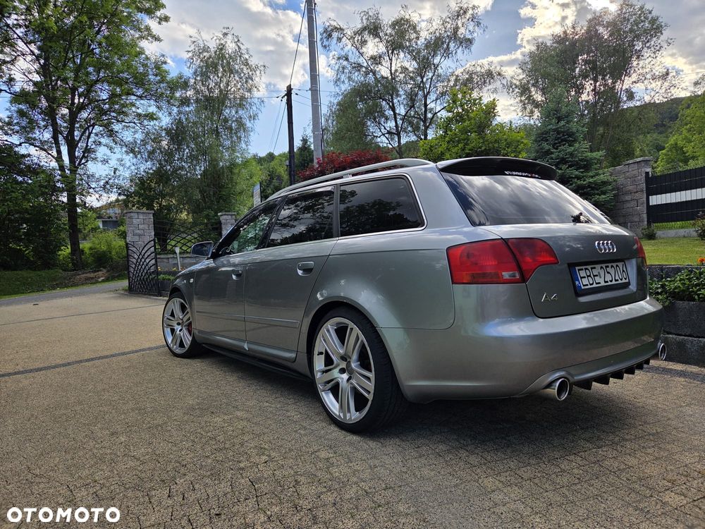 Audi A4 Avant - 7