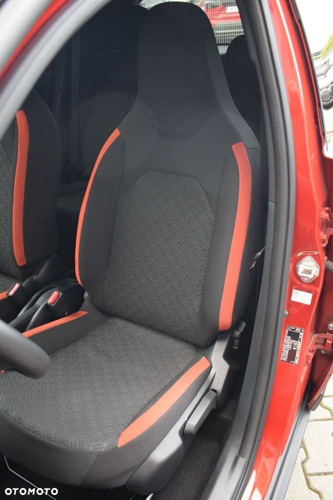 Toyota Aygo X 1.0 VVT-i Style CVT - 10