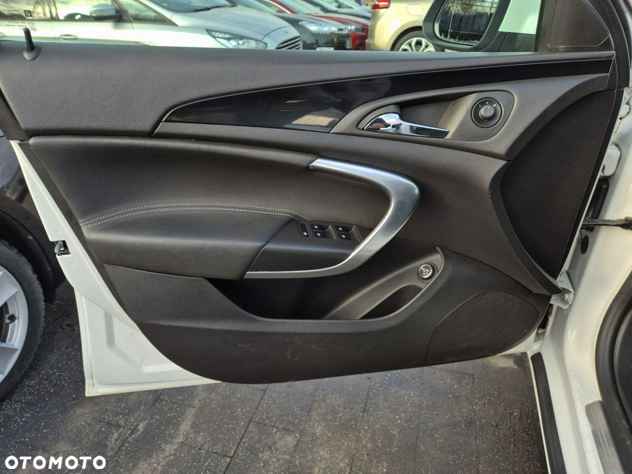 Opel Insignia - 14
