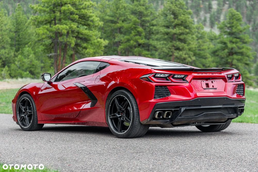 Chevrolet Corvette Stingray 2LT 6.2 V8 Automatik - 8