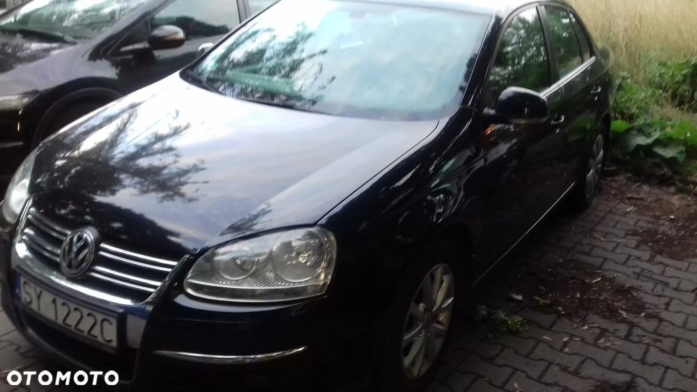 Volkswagen Jetta 1.6 TDI DPF Trendline - 3