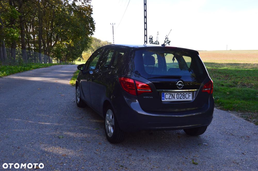 Opel Meriva - 10