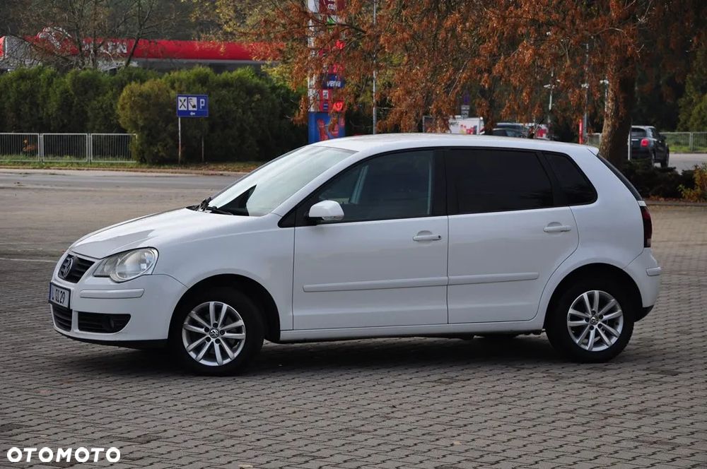 Volkswagen Polo 1.4 Comfortline - 22