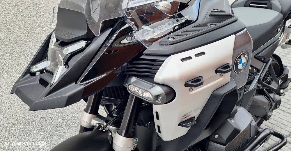 BMW R 1300 GS Adventure Triple Black Akrapovic - 29