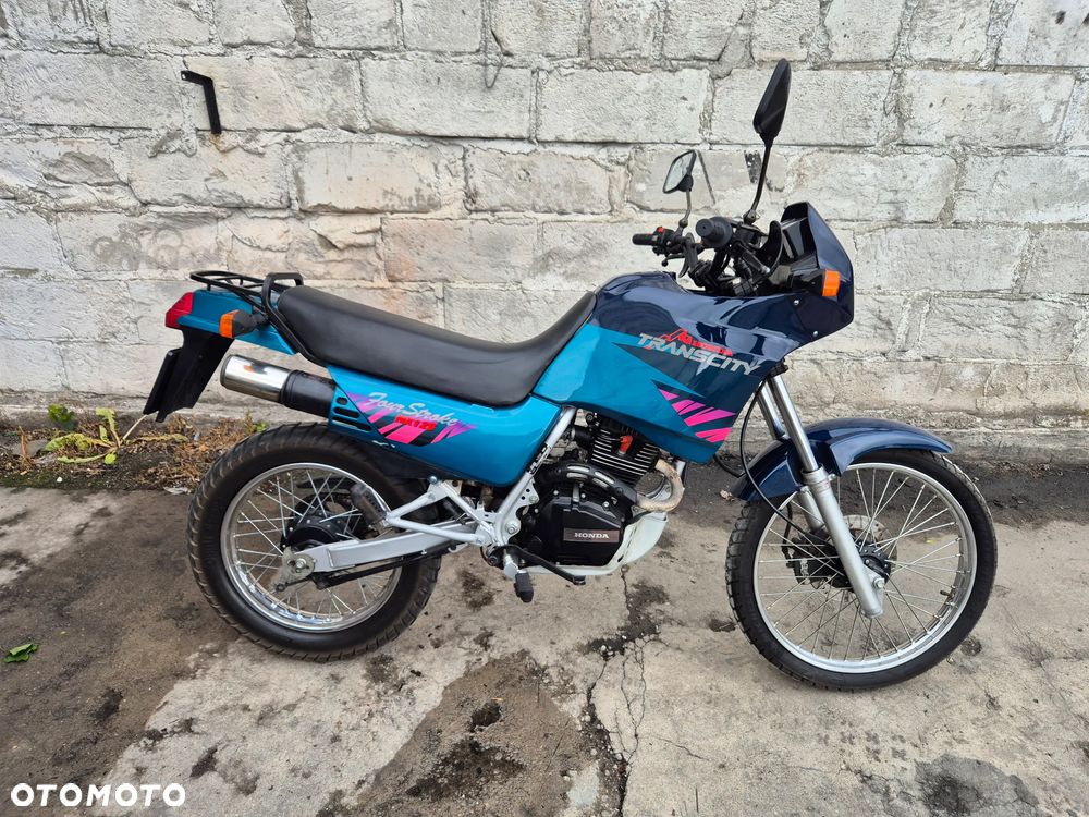 Honda NX - 1