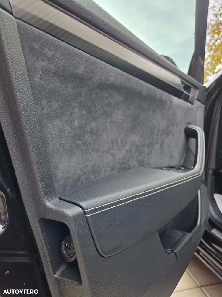 Skoda Superb 2.0 TDI DSG 4X4 Sportline - 23