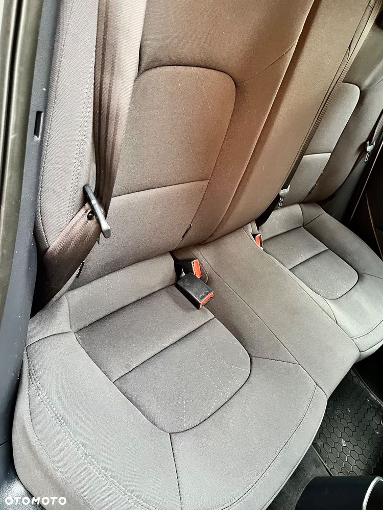 Kia Rio 1.4 Dream-Team Edition - 12