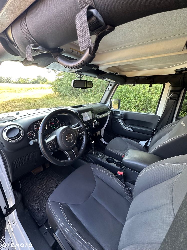 Jeep Wrangler 3.6 Unlim Sahara - 7