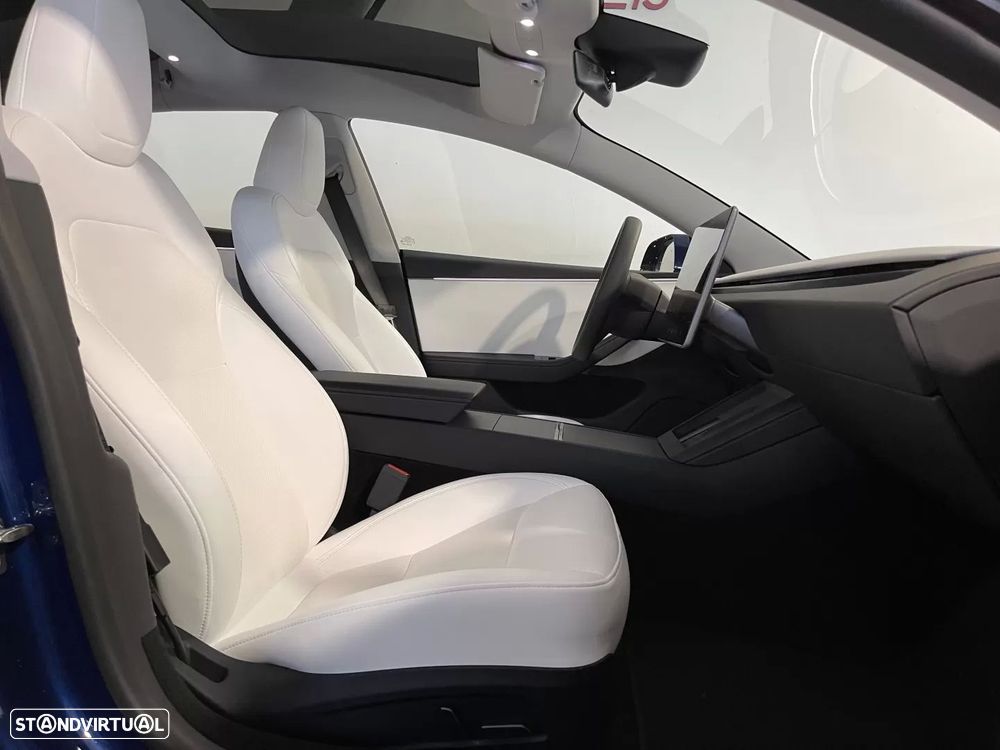 Tesla Model 3 RWD - 19