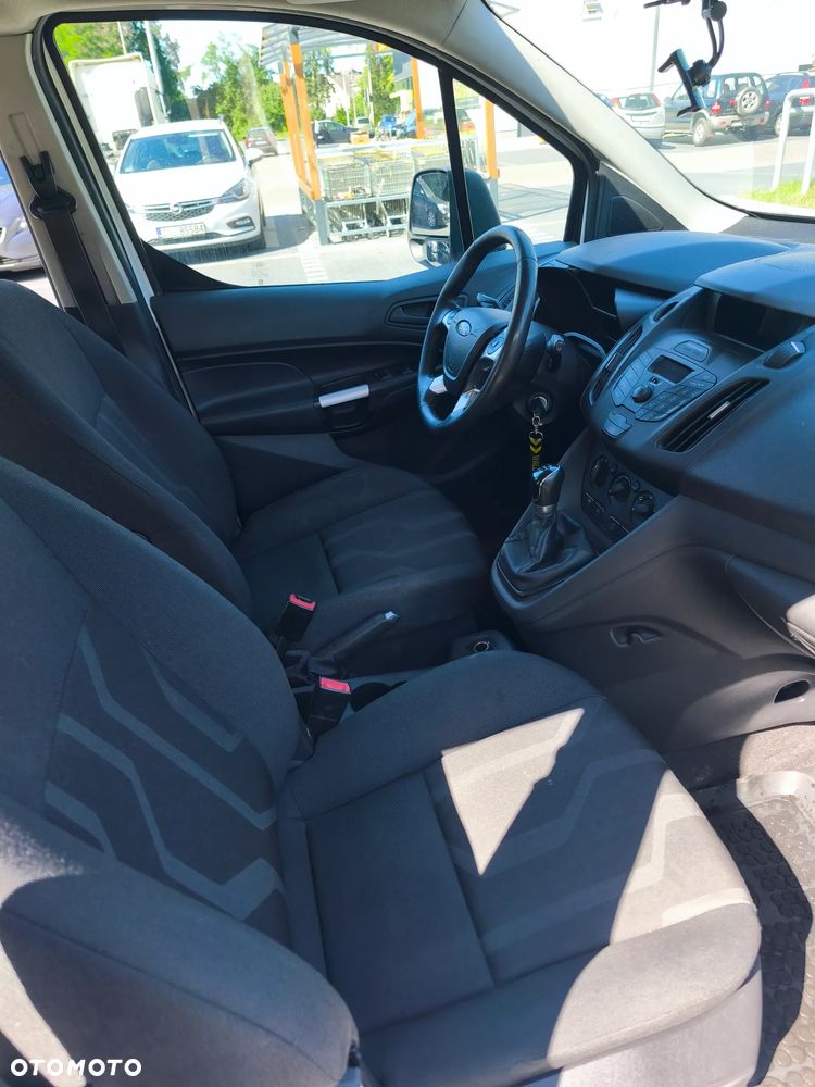 Ford Tourneo Connect Grand - 10