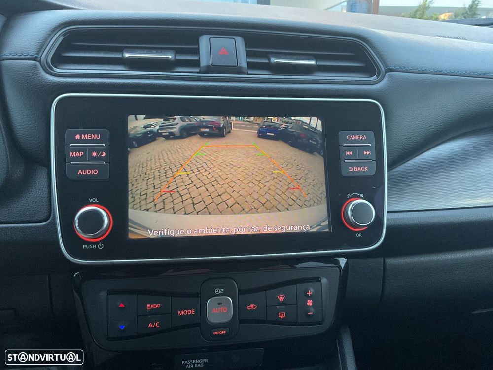 Nissan Leaf Acenta - 25