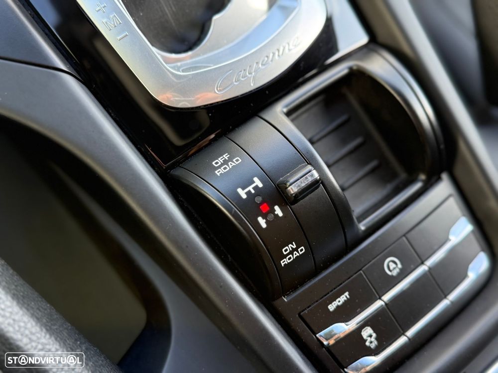 Porsche Cayenne Platinum Edition - 54