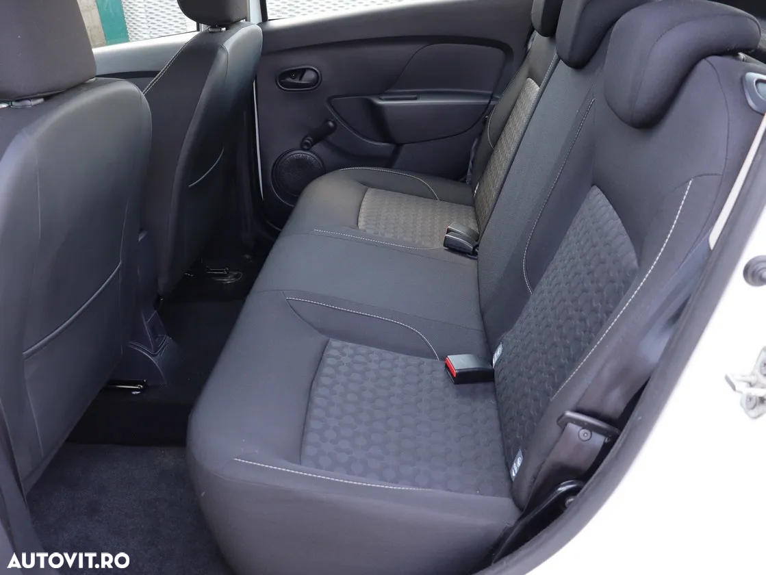 Dacia Sandero 1.5 dCI Laureate - 9