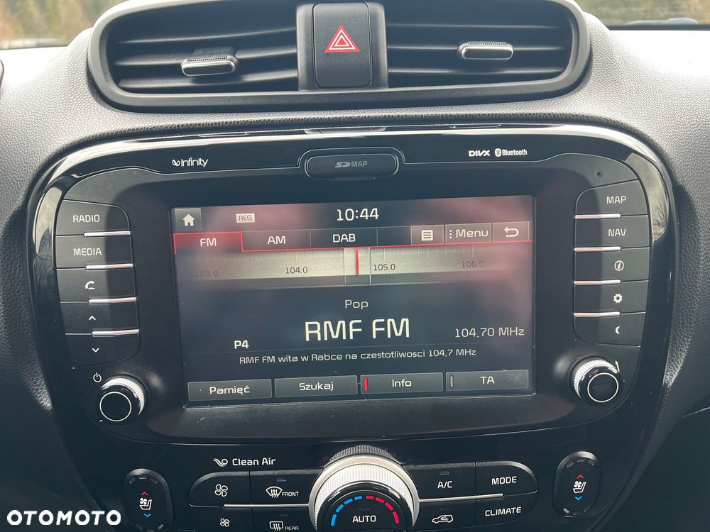 Kia Soul 1.6 CRDI XL - 19