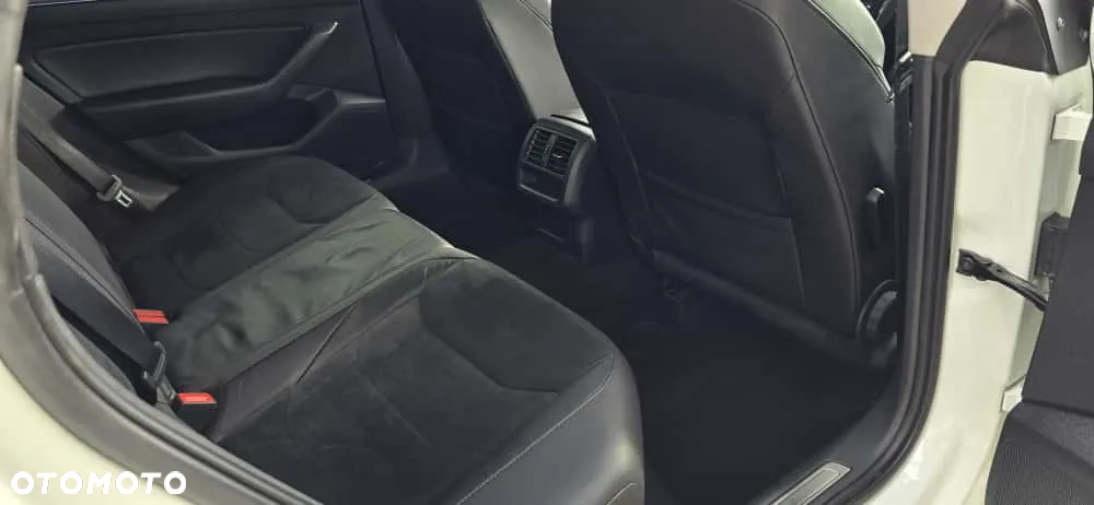 Volkswagen Arteon 2.0 TDI SCR Elegance DSG - 14