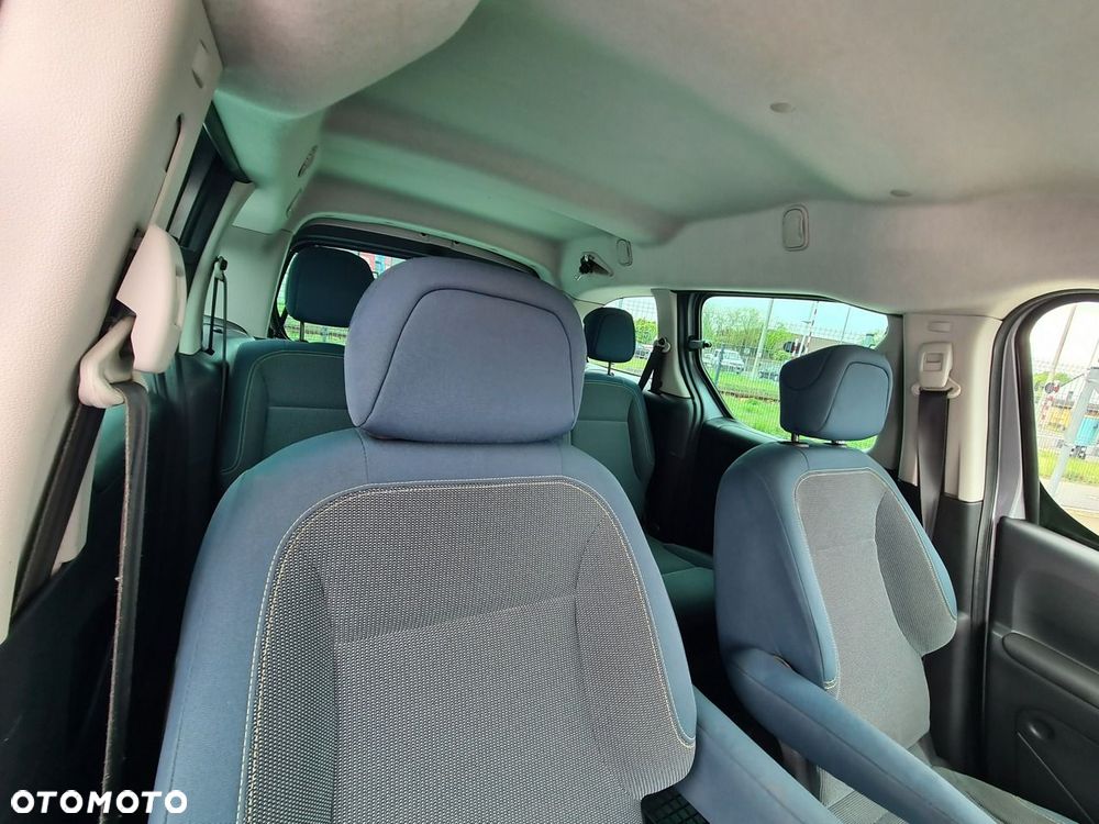 Citroën Berlingo Multispace BlueHDi 120 S&S SHINE - 24