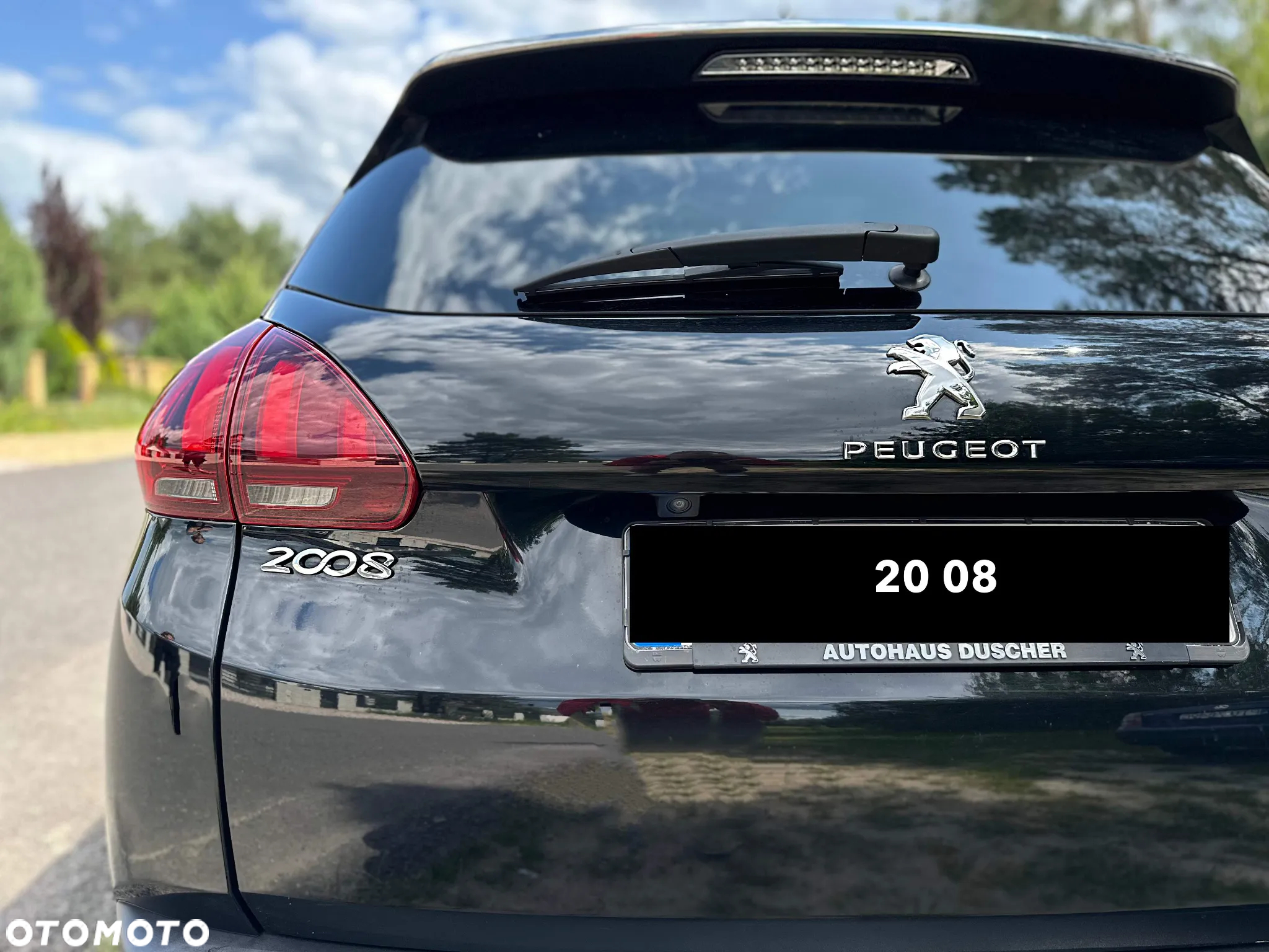 Peugeot 2008 - 12