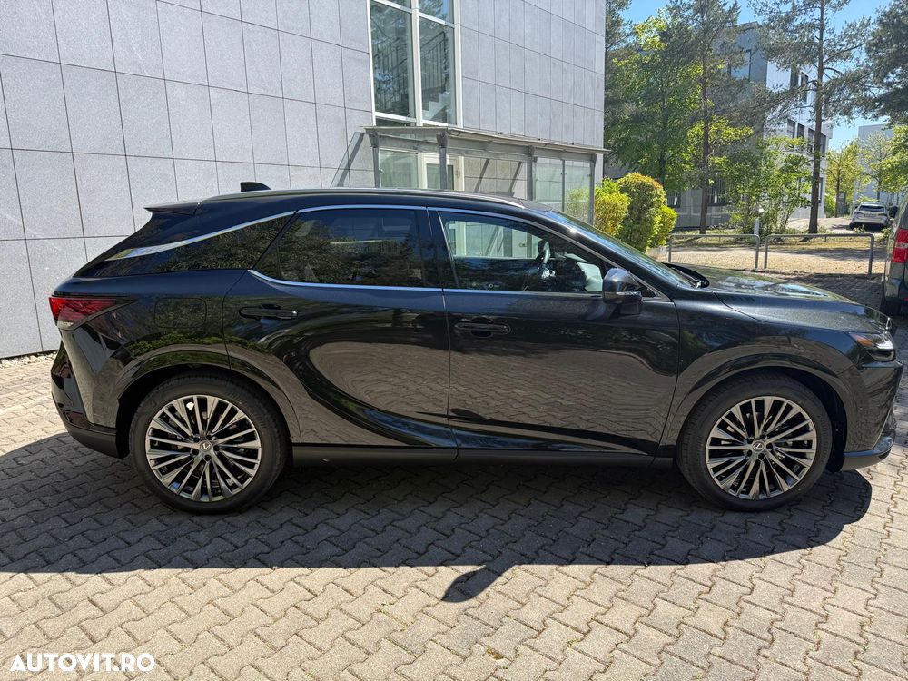 Lexus Seria RX 450h+ (Plug-in-Hybrid) Luxury Line - 3