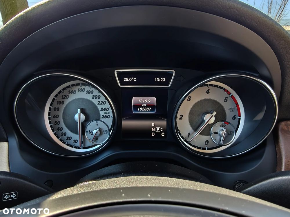 Mercedes-Benz GLA 200 (CDI) d 7G-DCT Style - 15