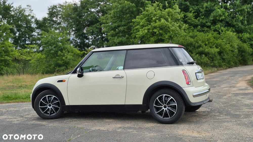 MINI ONE - 10