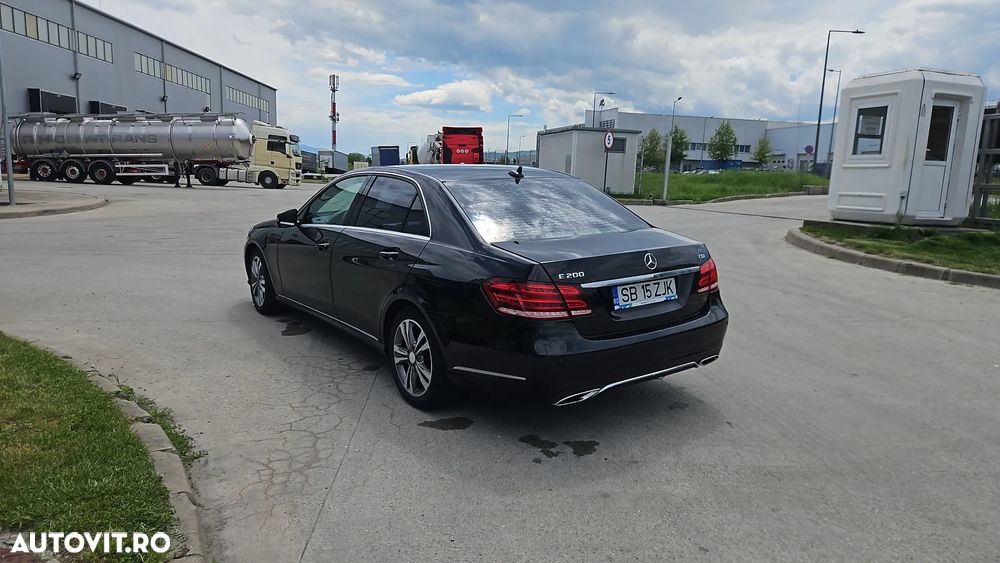 Mercedes-Benz E 200 CDI BlueEfficiency Aut. - 3