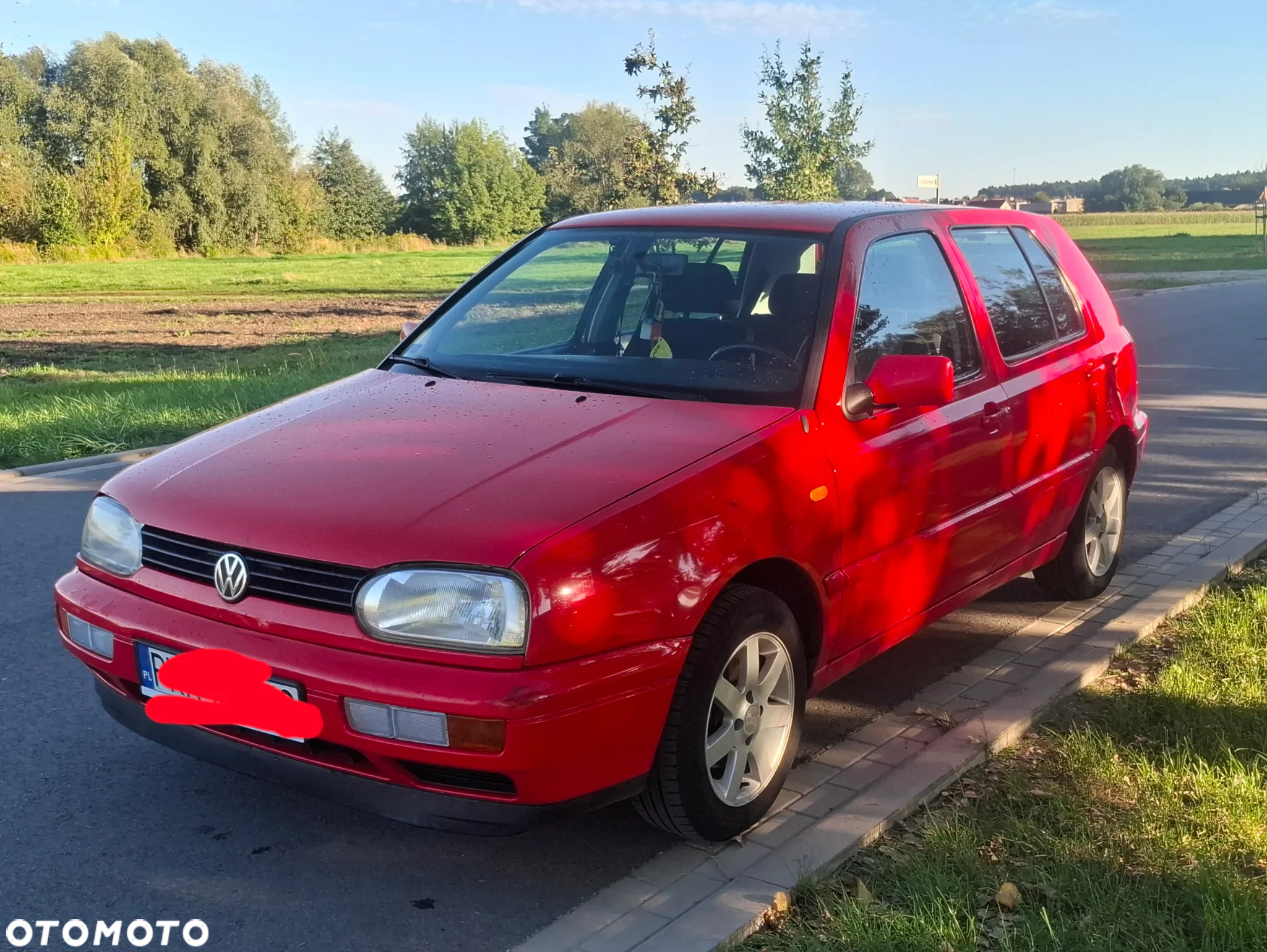 Volkswagen Golf - 2