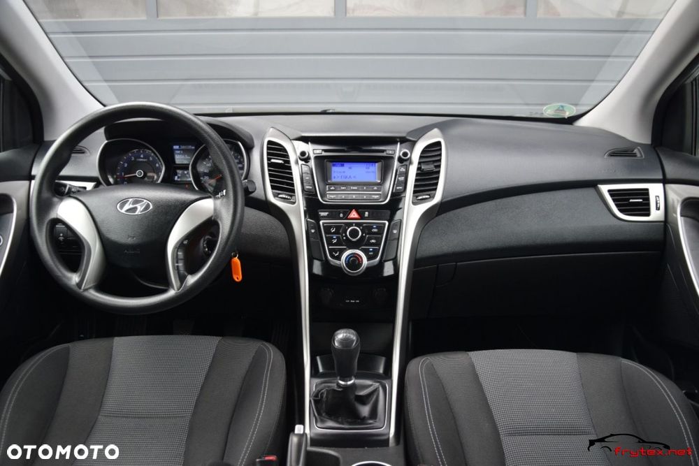 Hyundai i30 - 32