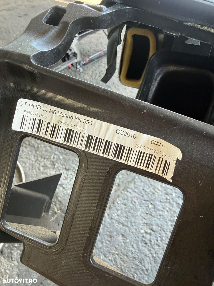 Planșă de Bord BMW Seria 6 F06 F12 F13 (Individual Leather) cu HUD și Airbag Pasager – Stare Foarte Bună Volan pe stanga - 11