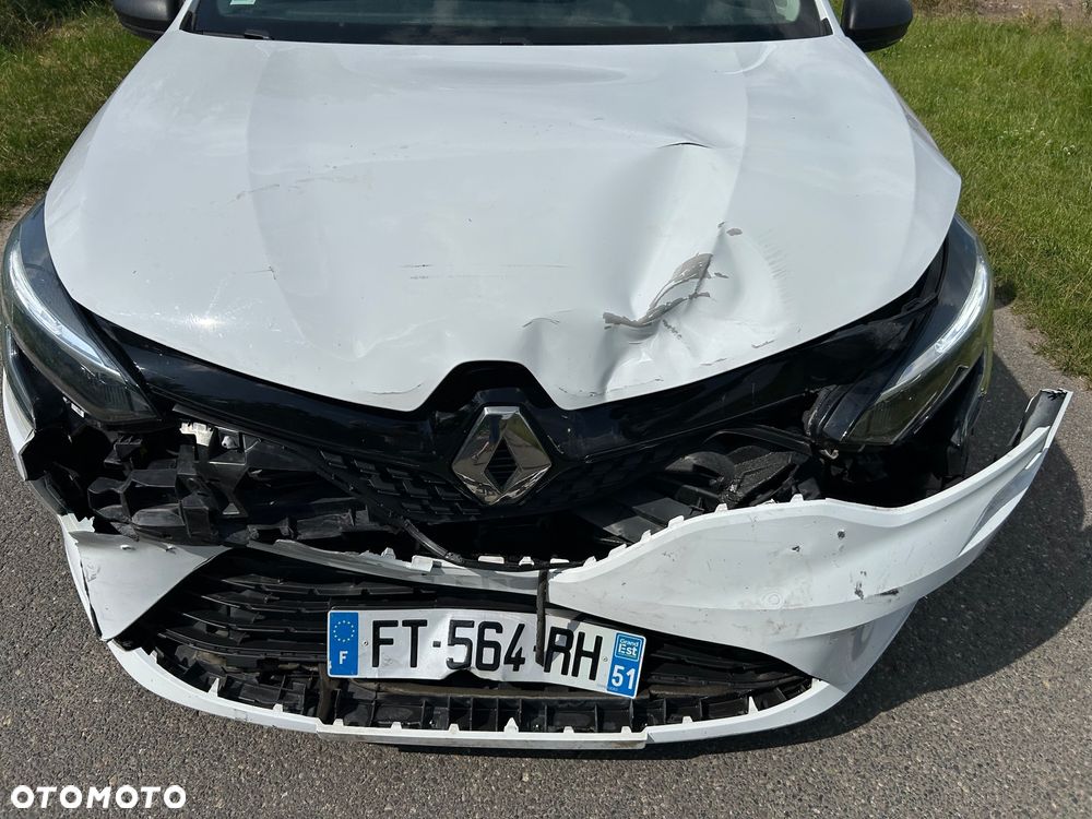 Renault Clio - 18