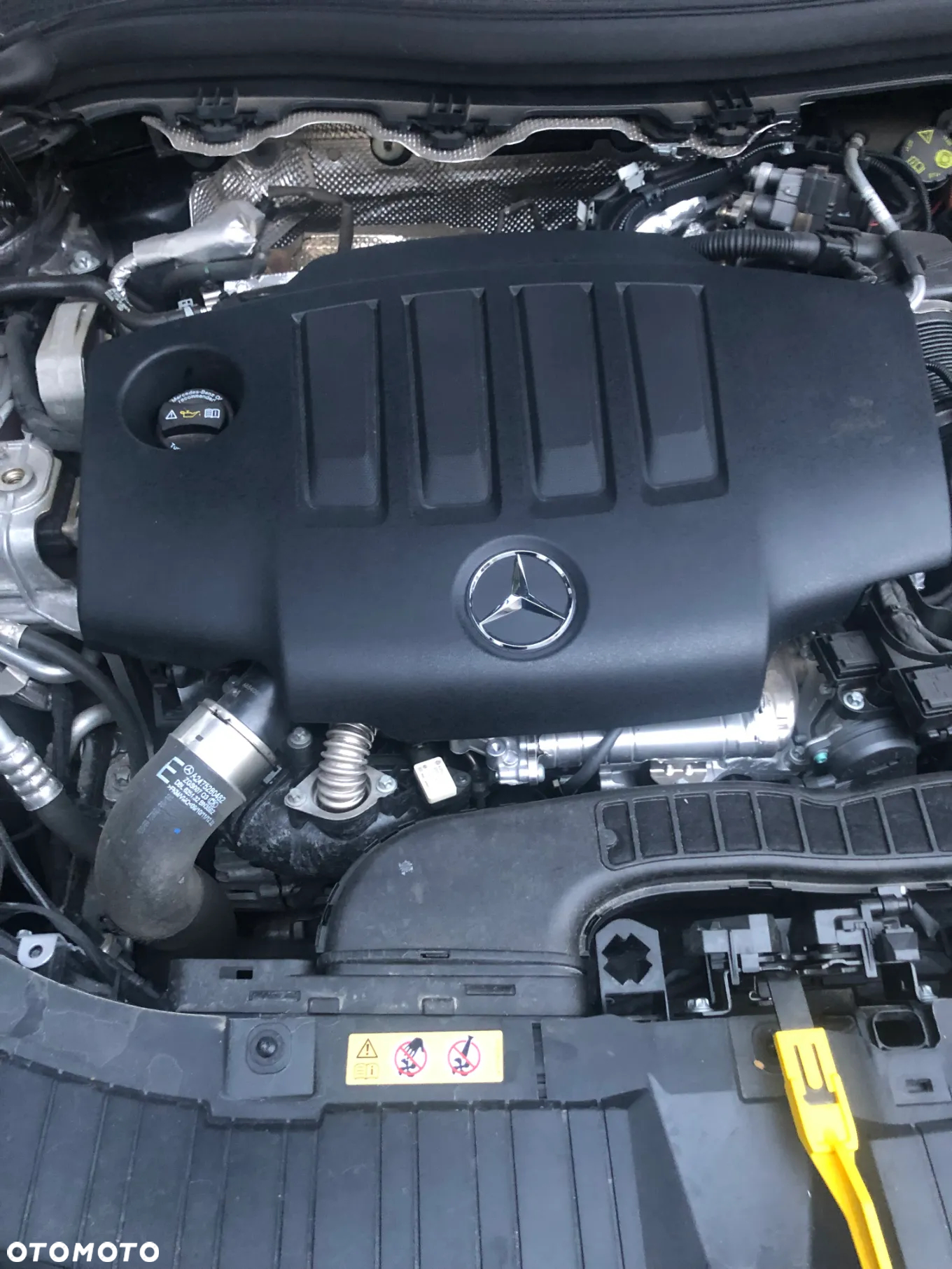 Mercedes-Benz GLA 180 d AMG Line - 9