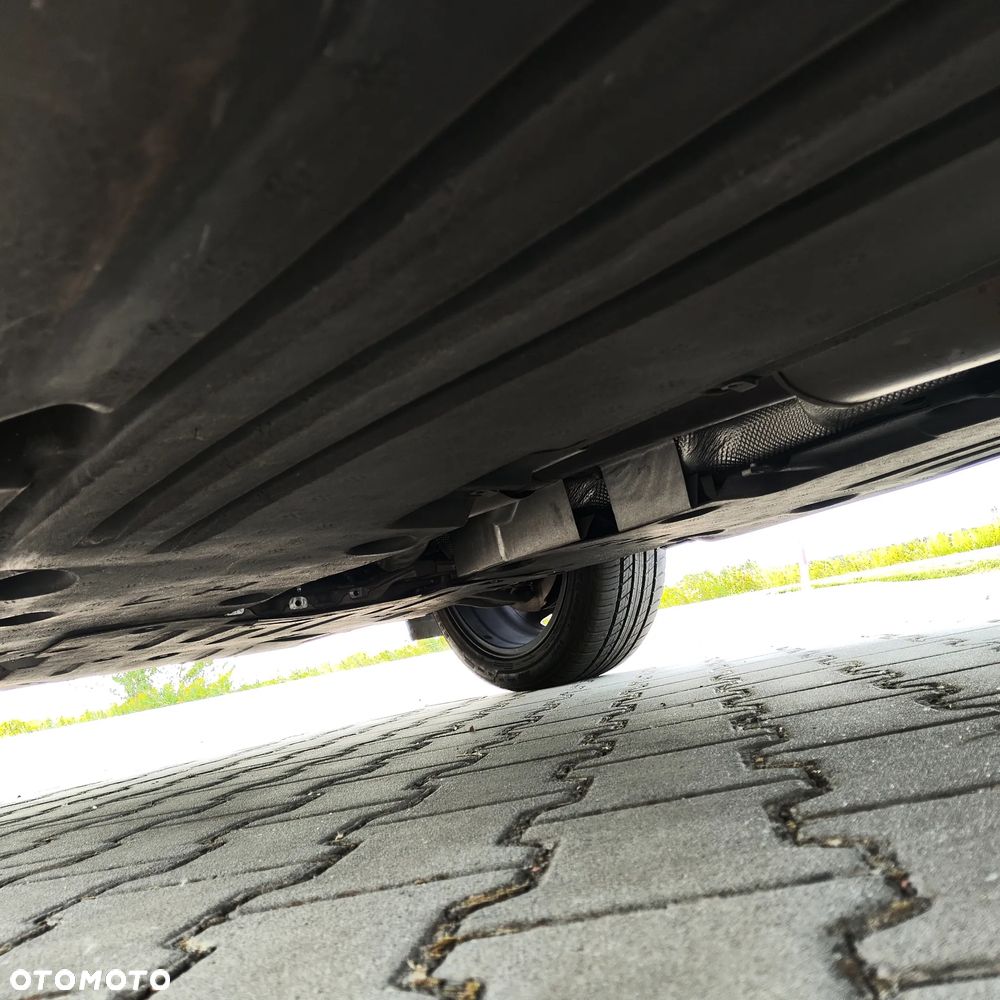 Land Rover Range Rover Evoque - 35
