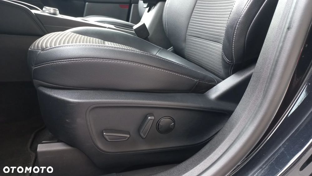Ford Kuga 2.5 FHEV FWD Titanium X - 12