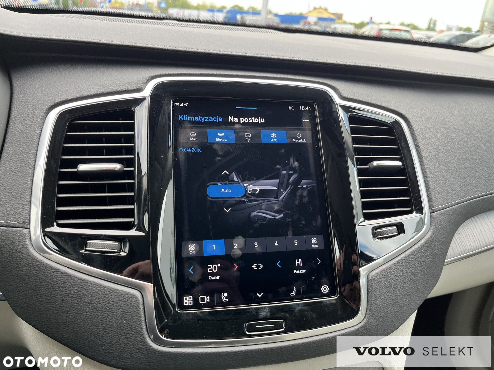 Volvo XC 90 - 20
