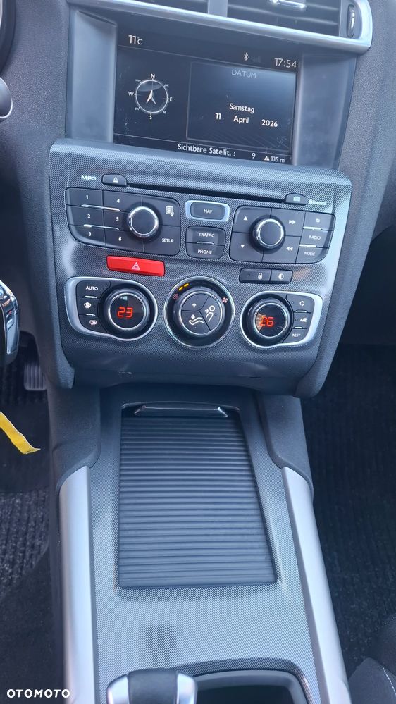 Citroën C4 e-HDi 115 ETG6 Exclusive - 18