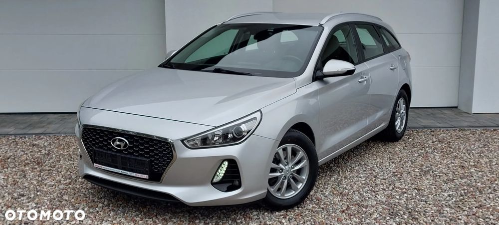 Hyundai i30 1.0 T-GDI Family - 15