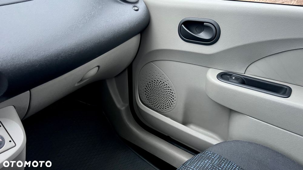 Renault Twingo - 14