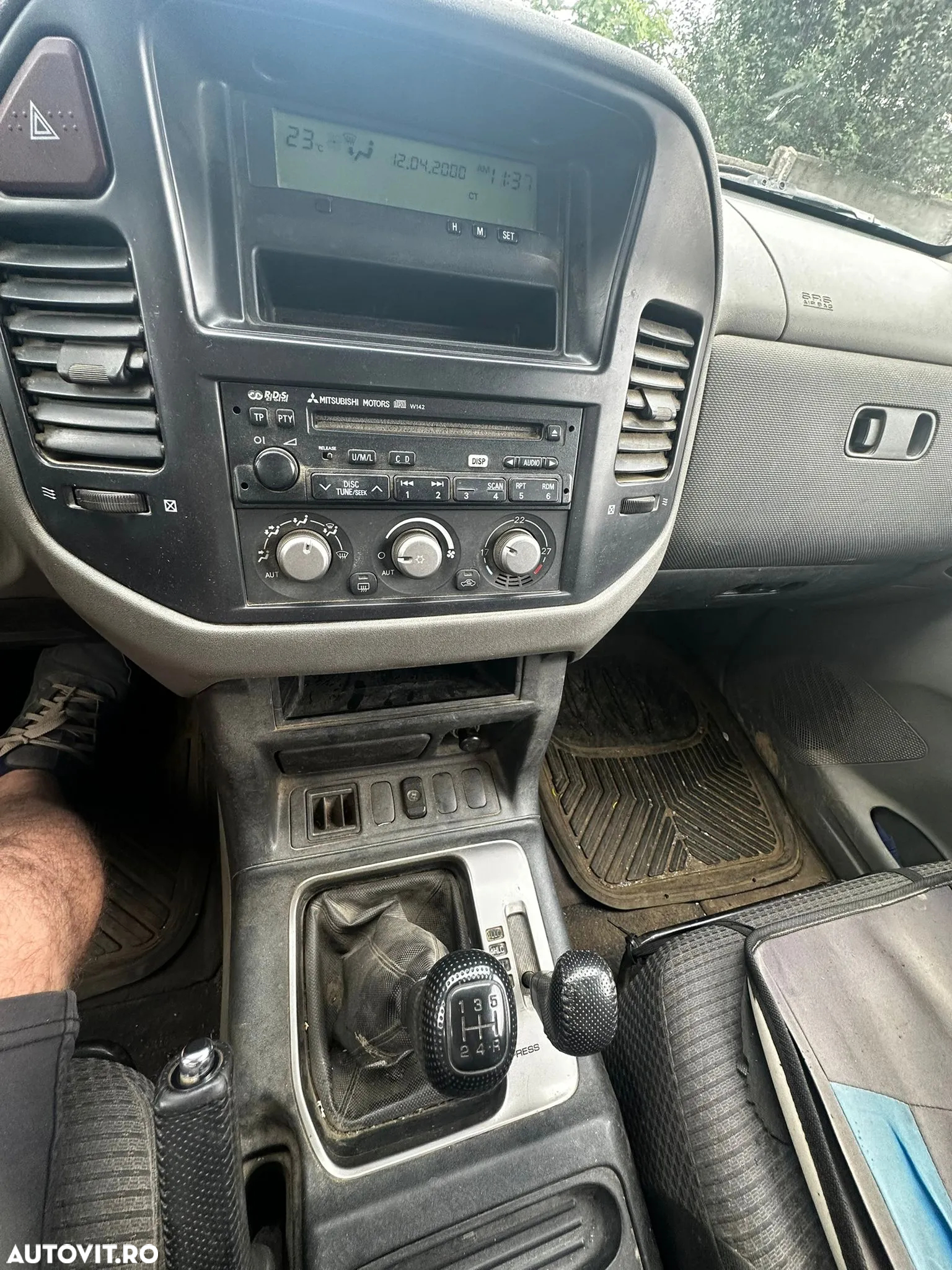 Mitsubishi Pajero SWB 3.2 DI-D Intense+ M/T - 7
