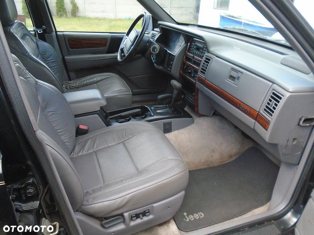 Jeep Grand Cherokee 4.0 Limited - 10