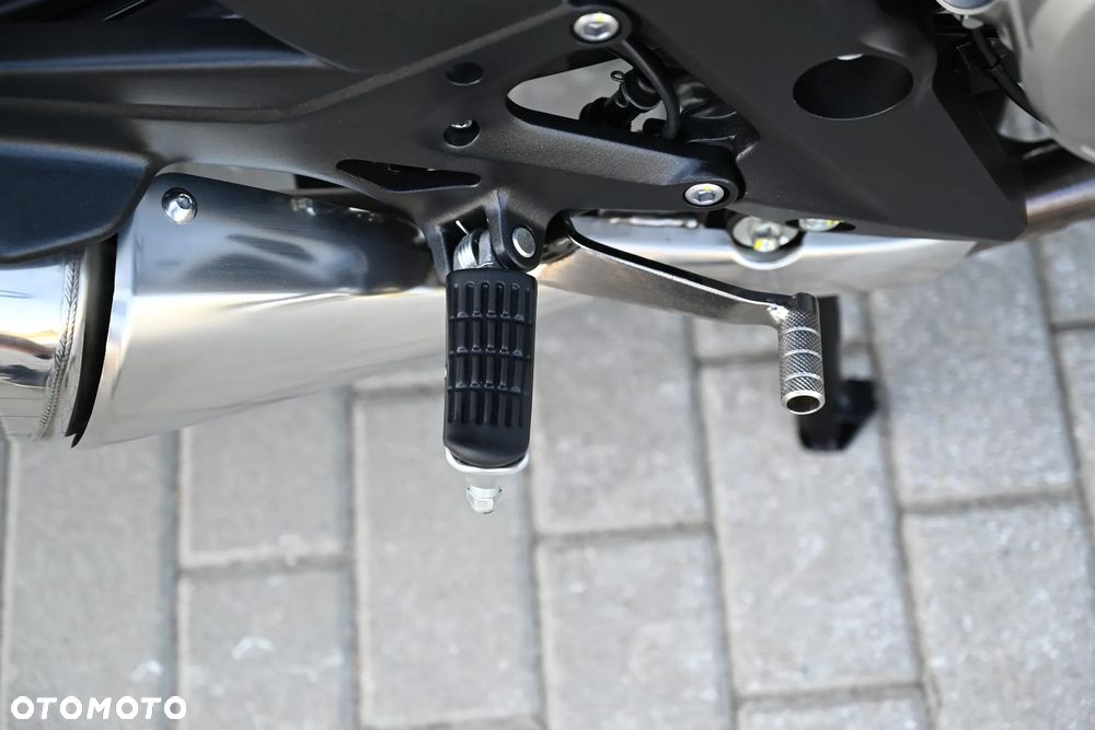 Honda CBF - 20