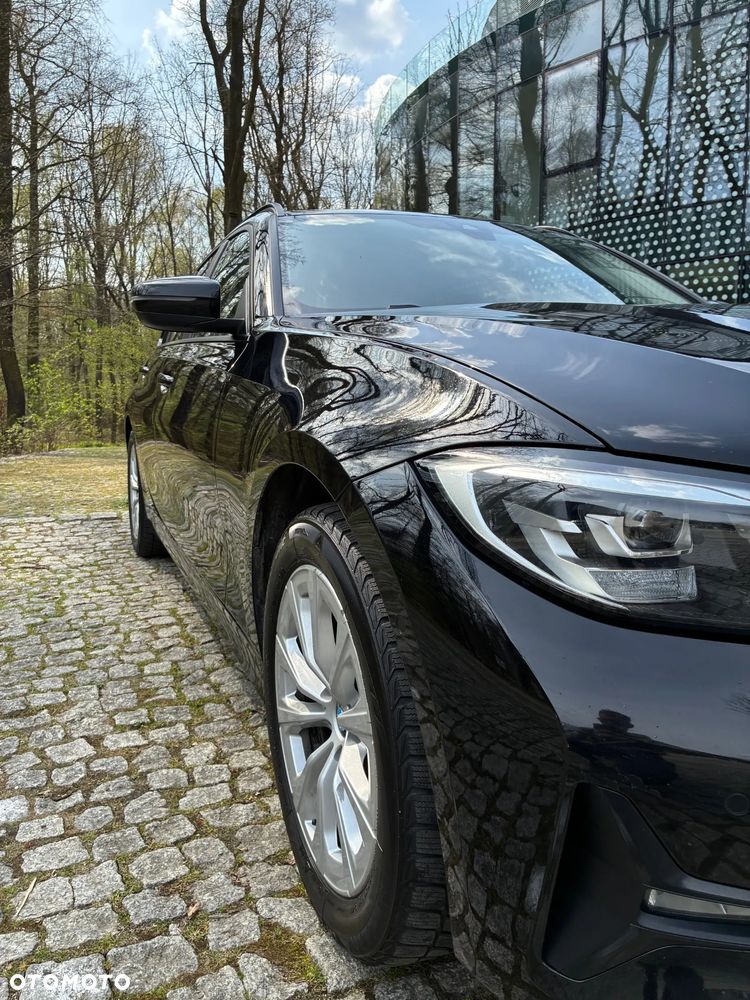 BMW Seria 3 320d Advantage sport - 13