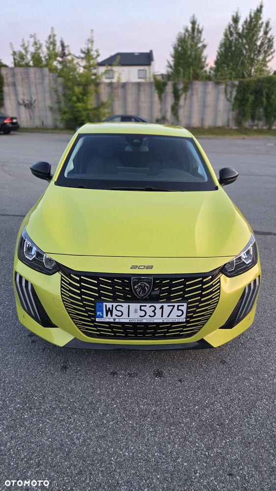 Peugeot 208 - 3