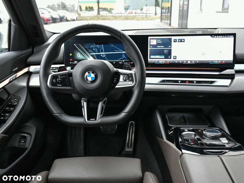 BMW Seria 5 - 32