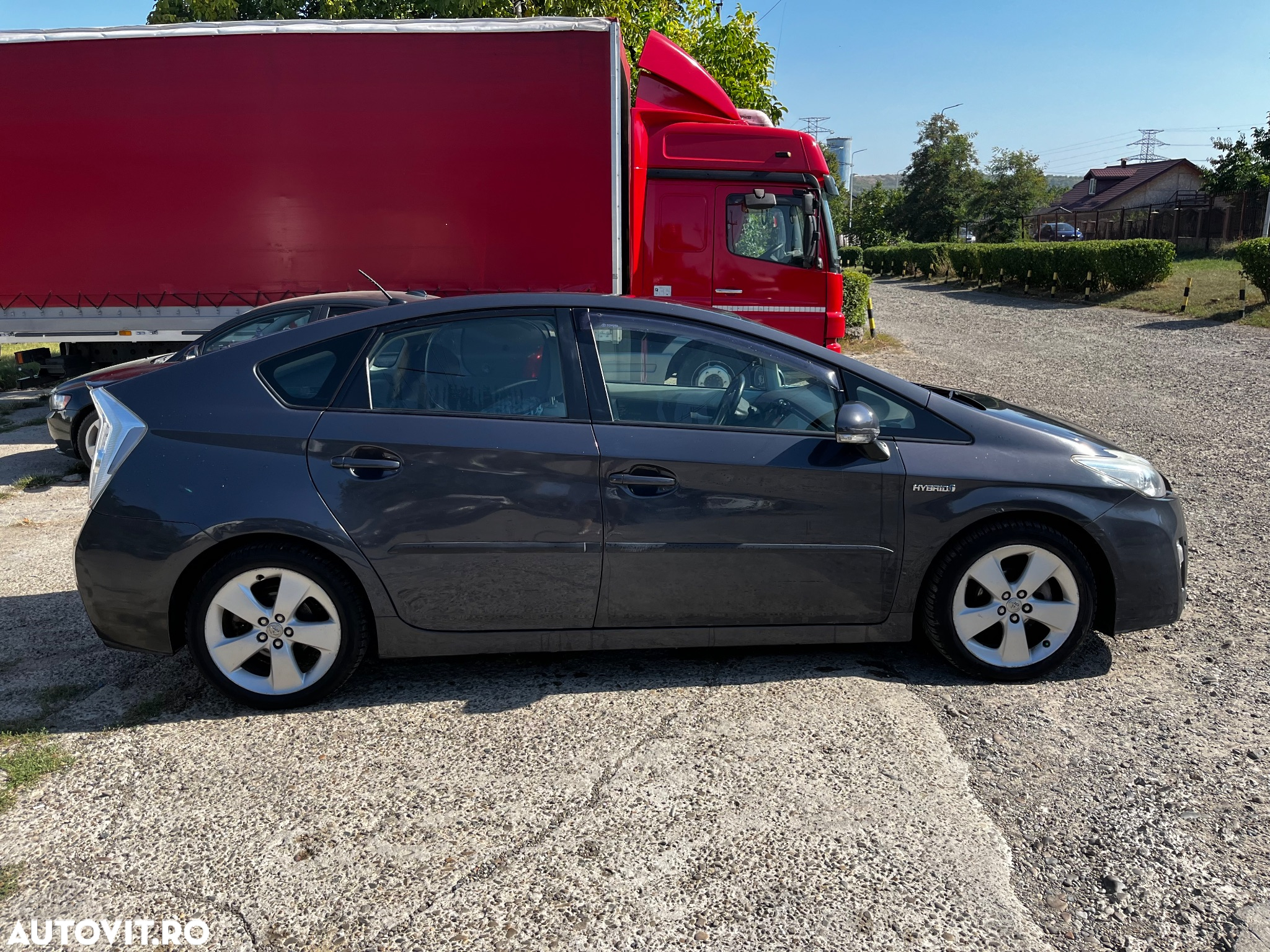 Toyota Prius (Hybrid) Luna - 13
