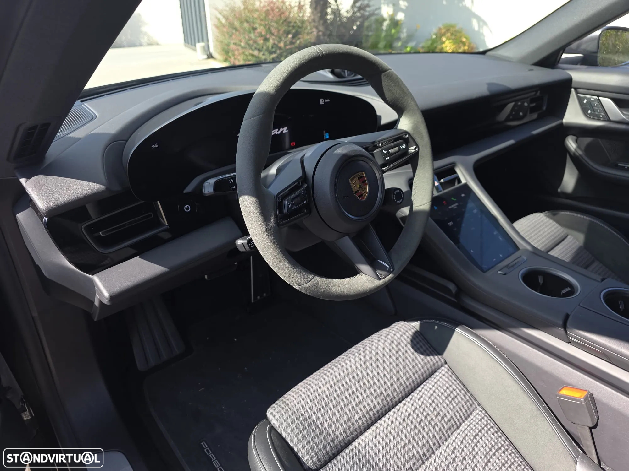 Porsche Taycan Bateria Performance Plus - 14