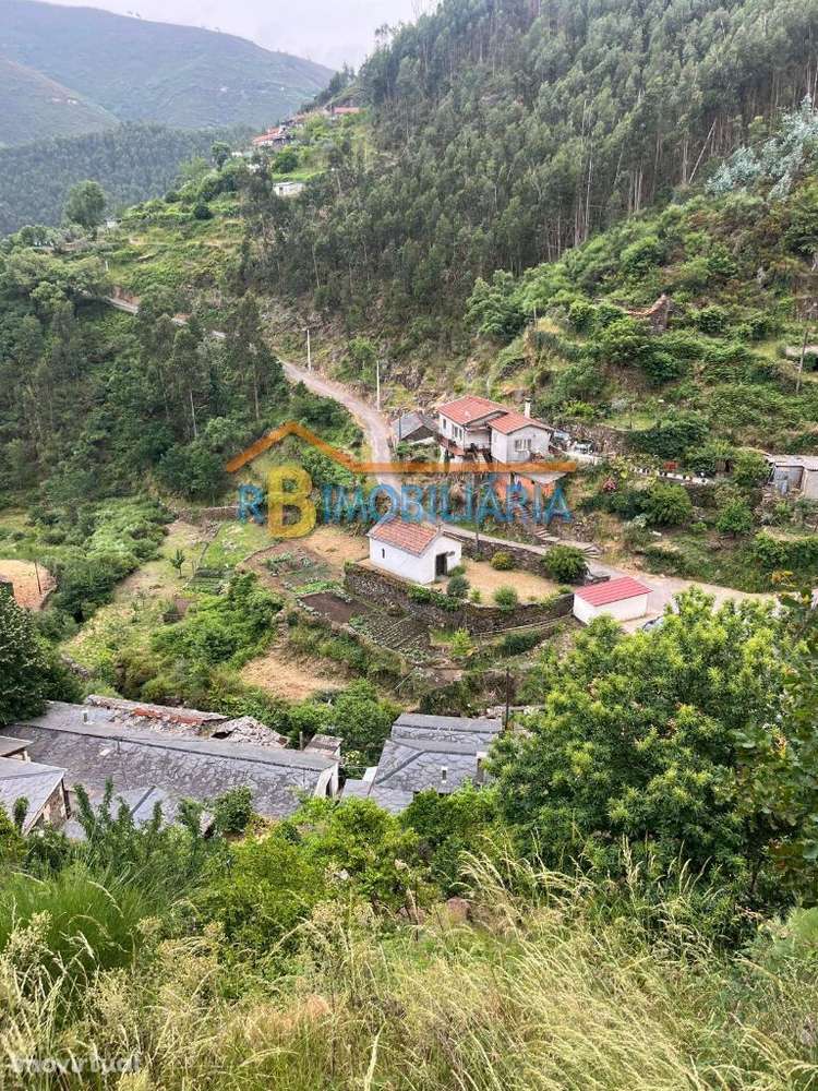 3 moradias em Rio de Frades - Arouca - Grande imagem: 2/21