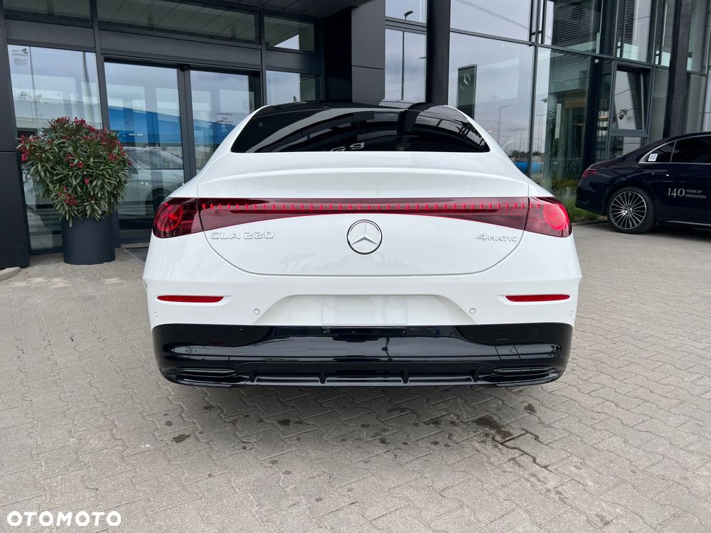 Mercedes-Benz CLA - 20
