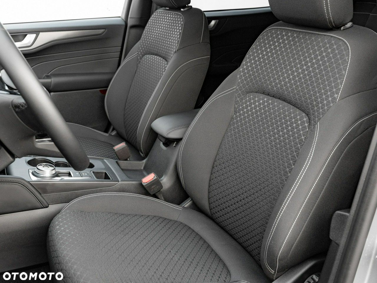 Ford Kuga 1.5 EcoBoost FWD Titanium - 15