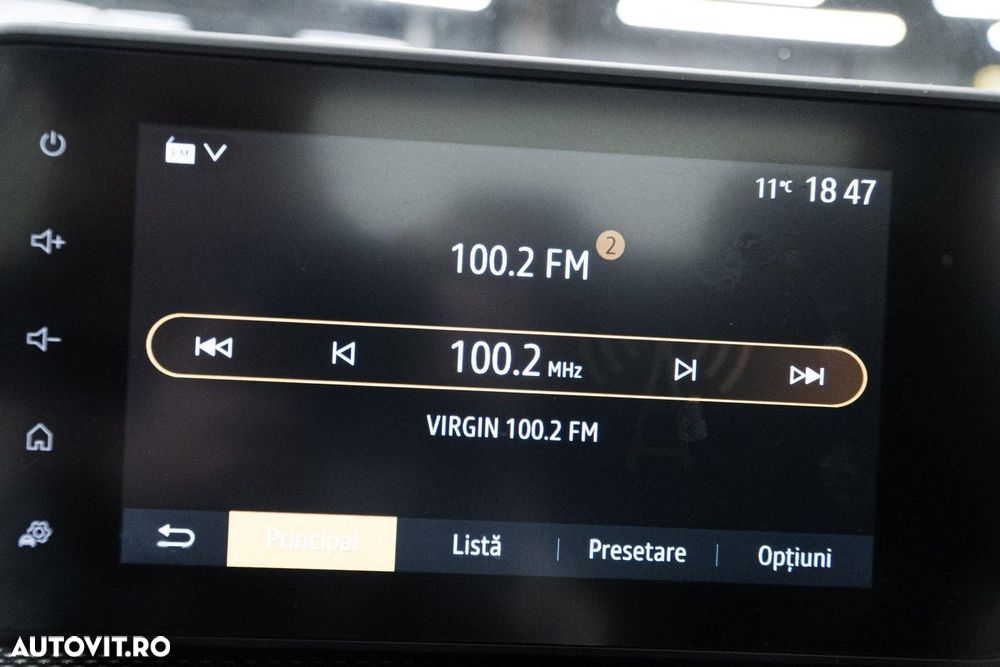 Dacia Logan TCe 90 MT6 Prestige - 36