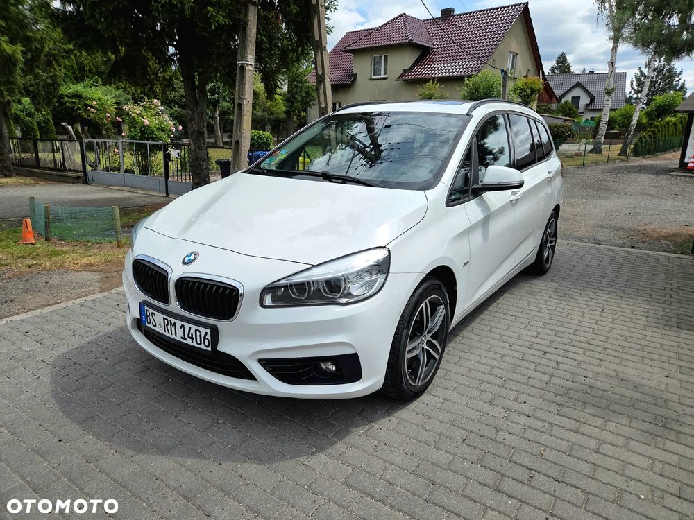 BMW Seria 2 218d Sport-Aut Sport Line - 4